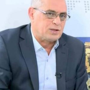 الصحفي والروائي عمار بورويس