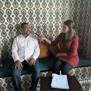 حوار النشرة