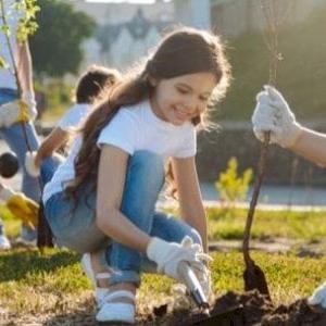 العمل التطوعي لأطفال