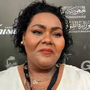 الممثلة عائشة الرفاعي