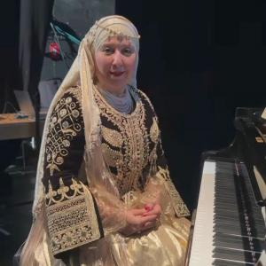 الفنانة نسرين بورحلة