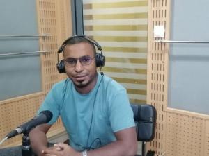 الإعلامي عبد الرزاق جلولي