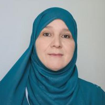 الدكتورة شهرزاد عزوزة حول دور الأنوثة و العفة ضيف النسمات