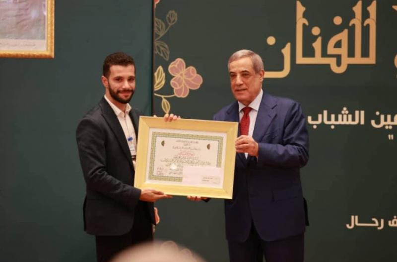 المخرج فخر الدين لونيس