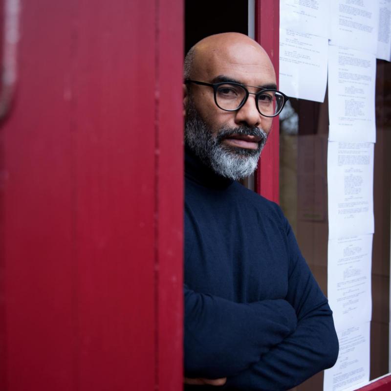 المخرج محمد لخضر تاتي